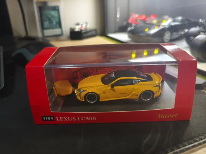 Lexus LC 500H Liberty Walk 1/64