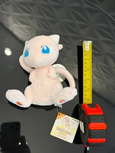 Pokémon (Mew) Pelúcia