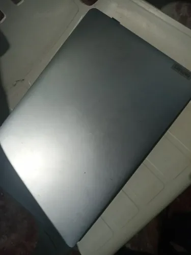 Notebook Lenovo 4ram 256gb pouco tempo de uso não tenho tempo pra usar tem conversa 