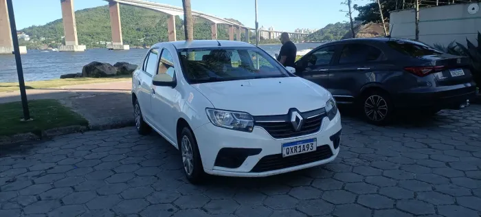 Renault Logan Life Flex 1.0 12V 4P Mec. 2021