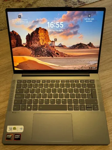 Laptop Lenovo Ideapad Slim 5 Ryzen AI 7 32GB de RAM