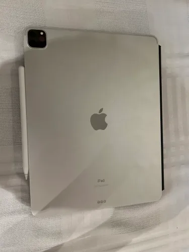 iPad Pro 12,9 pol M1