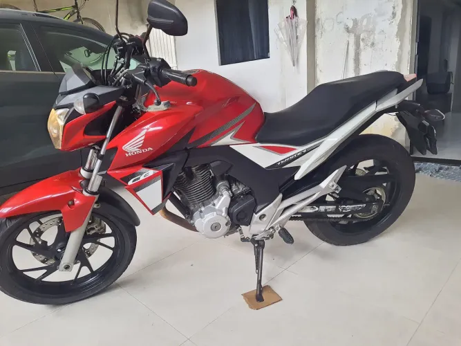 Twister 250f 2017/17 muito conservada para vender rápido!!!