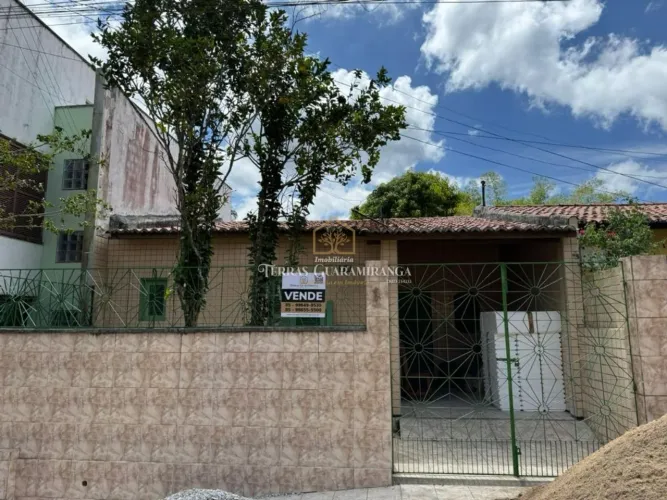 Uma oportunidade próximo ao centro de Guaramiranga
