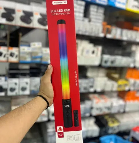 Bastão de Luz LED RGB Iluminador Portátil com Controle (SOMOS LOJA)