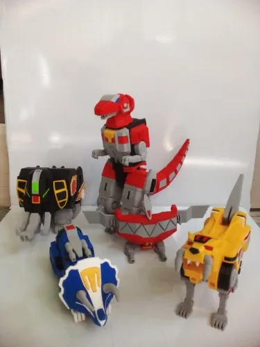 Miniatura Megazord montavel