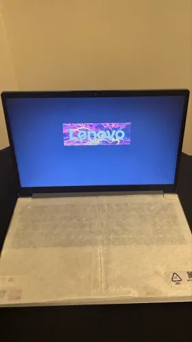Notebook Lenovo Ideapad 1i Celeron 15.6