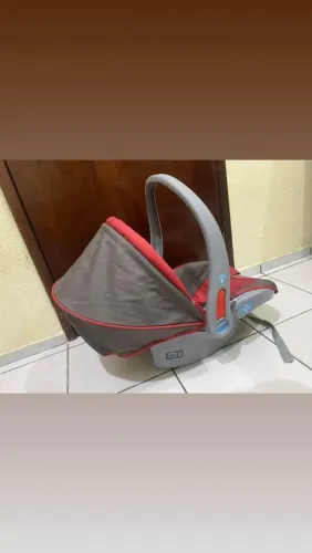 Bebê conforto + kit banheira 