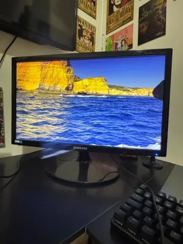 monitor samsung 21.5" s22b300a