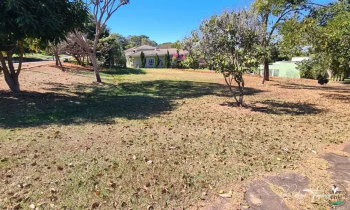 Aldeia do Vale Terreno de esquina 2.179 m² próximo à entrada do condomínio em Goiânia