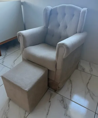 Poltrona de Amamentação 