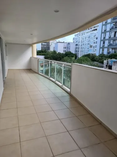 Condomínio Place Verte, total infraestrutura, vista Cristo, apto 3 qtos., 1 ste., varandão