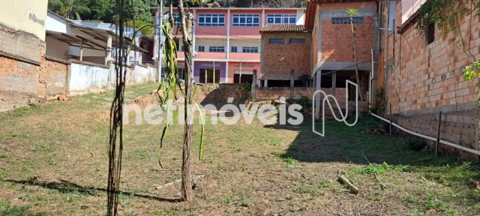 Lote de 756 m2, em Ferros - MG, localizado no centro da cidade R$1.100.000,00
