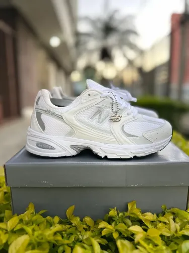 New Balance 530