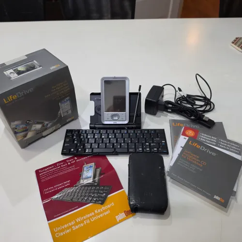 PalmOne LifeDrive 4GB + Teclado Bluetooth Original + Caixa e Acessórios - Completo