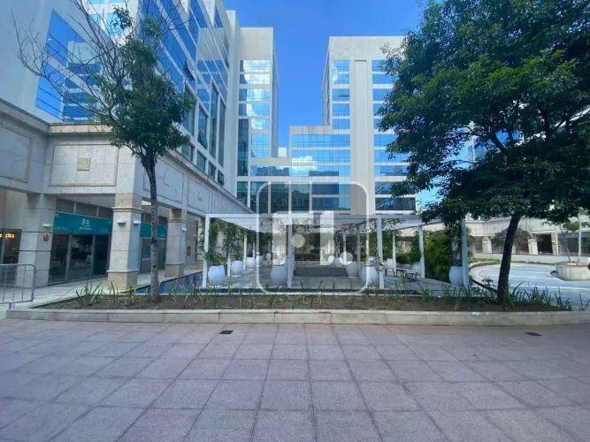 Conjunto para alugar, 1846 m² por R$ 166.283,78/mês - Jacarepaguá - Rio de Janeiro/RJ