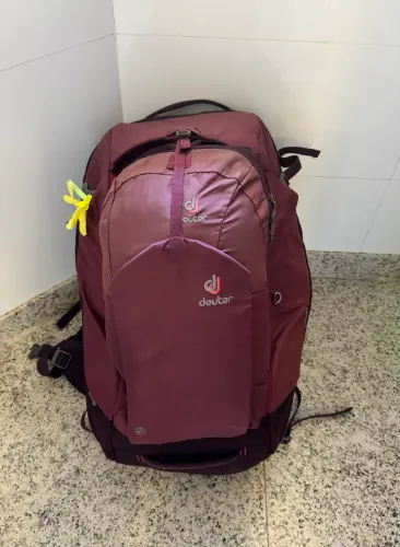 Mochila Deuter 65 L pouco usada /bom estado