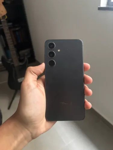 Samsung S24 usado