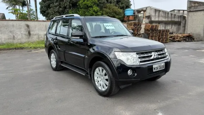 Mitsubishi Pajero HPE Full 3.2 4X4 T.i.dies. 5P AUT 2010