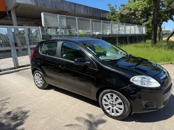 Fiat Palio Essence 1.6 Flex 16V 5P 2013