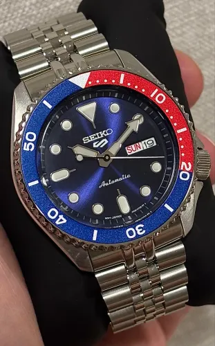 Seiko 5 sports SRPD53 Pepsi Jubilee