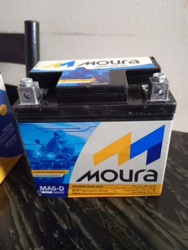 Bateria Moura nova