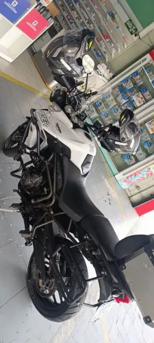 Vendo moto Tiger 800 xr