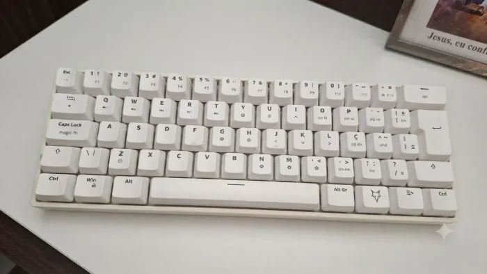 Teclado Husky Blizzard 60% Switch Red