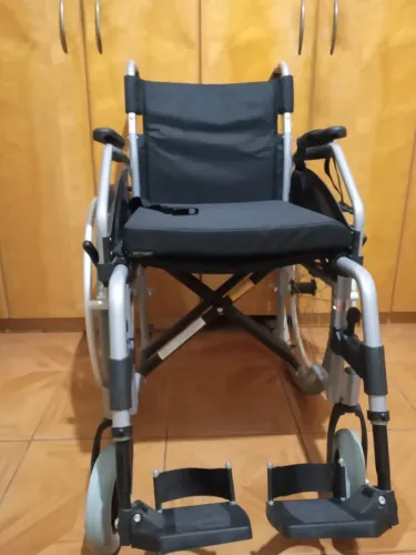 Cadeira de rodas hidrolight premium