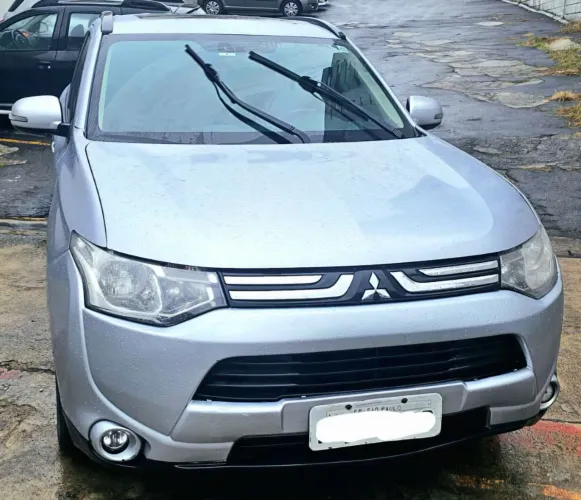 Mitsubishi Outlander 2.0 16V 160cv Aut. 2015