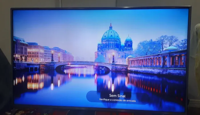 SmartTV LED LG 49" 49UJ6525 c/ barras de LEDs NOVAS