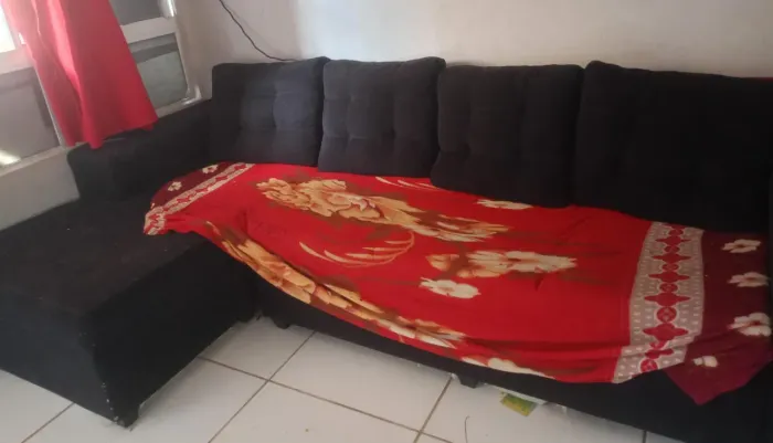 Vendo sofá L