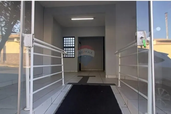 Ponto Comercial no Centro de Capivari - Alugue Já!