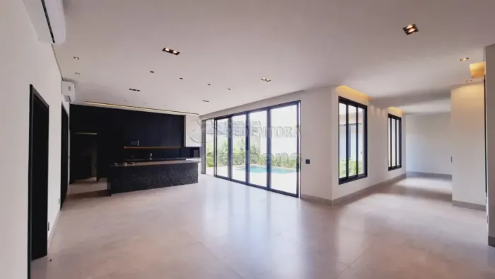 Casa no Condomínio Jardim Botânico
