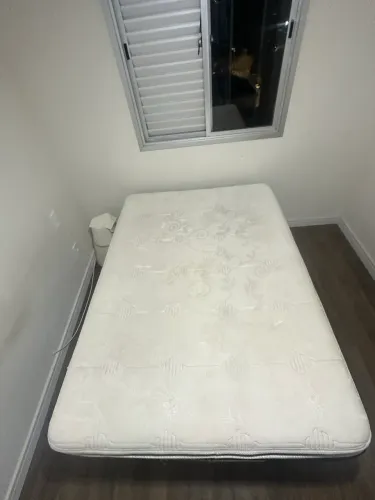 Cama de casal baú