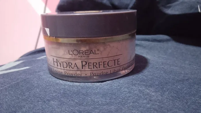 Vendo pó Hydra perfecte loreal