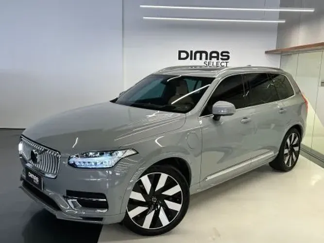 Volvo XC-90 T-8 Ultimate 2.0 AWD (híbrido) 2025