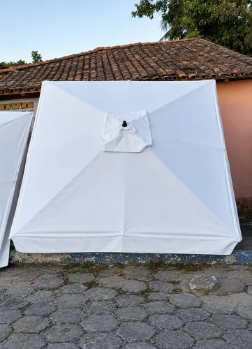 Sombreiros 2,80 x 2,80