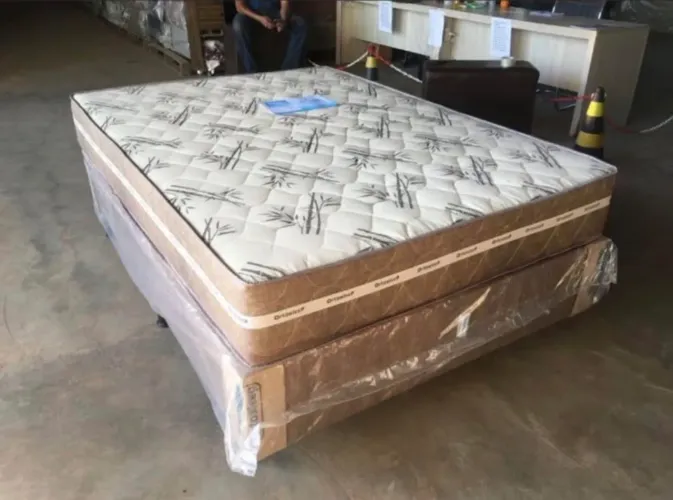 Cama de casal nova 