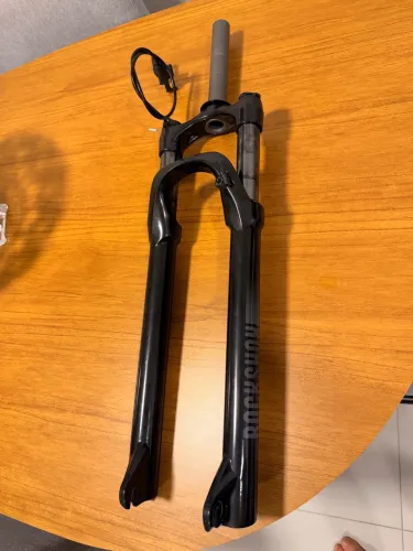 Suspensão: Rock Shox Judy Silver Tk