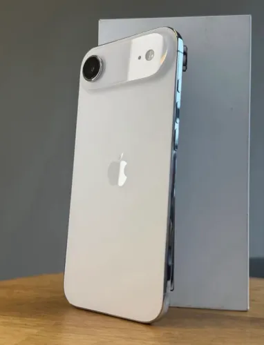 iPhone 17 air 256gb com 1 dia de ativo