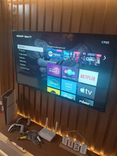 Vendo smart tv 43 semp roku