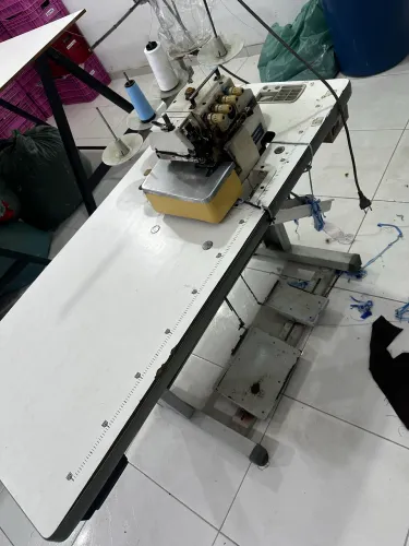 Máquina de Custureira