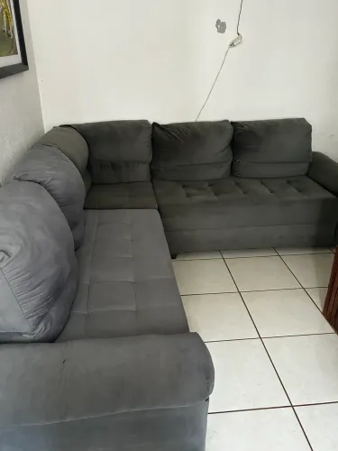 Sofá em L