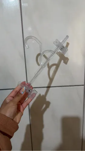 Vendo cabides acrílico