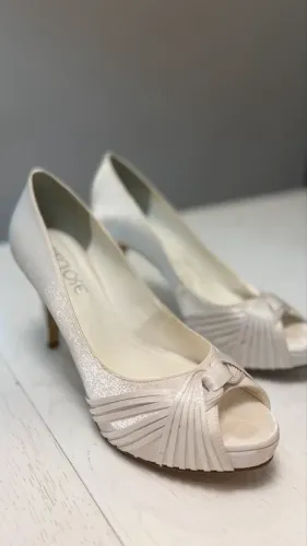 Sapato de noiva 