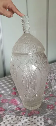 Potiche/ bomboniere de cristal