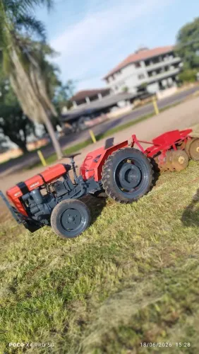 ? Agrícola com grade 14 discos único donoo 