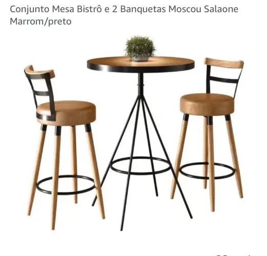 Mesa alta com duas cadeiras alta