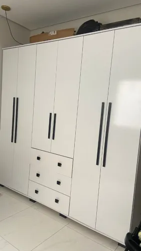 GUARDA ROUPA DE CASAL